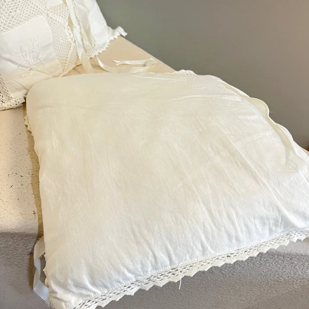Vintage Handmade Crocheted Embroidered Cream Color Throw Pillows Two Set‎